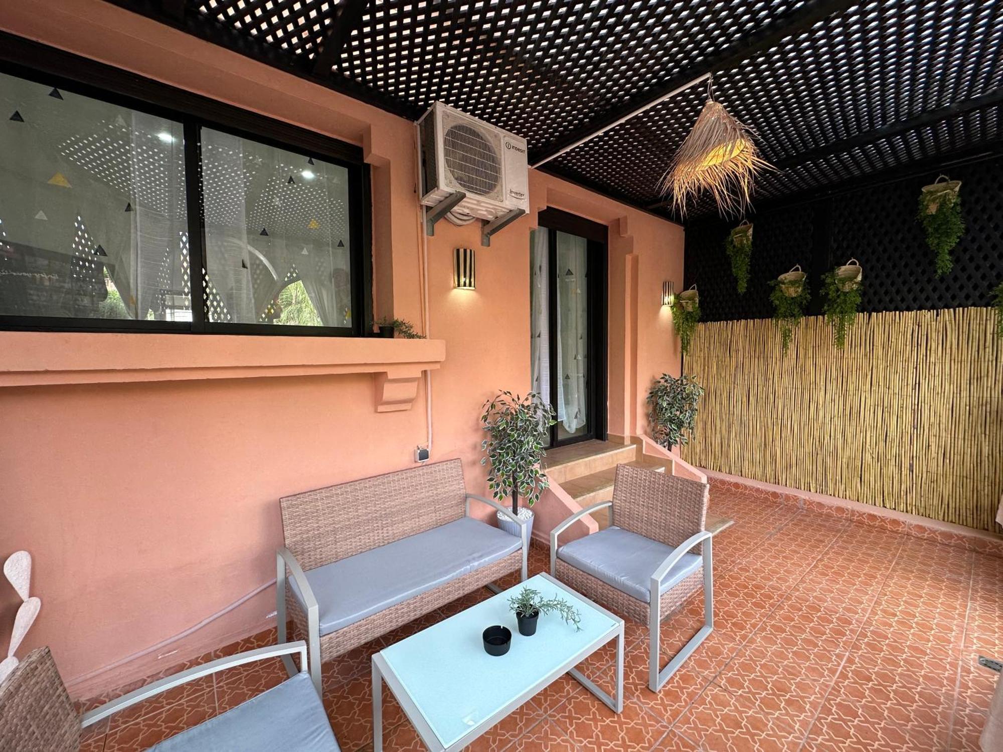 Oasis De Detente Avec Terrasse Et Vue Sur Piscine 마라케시 외부 사진